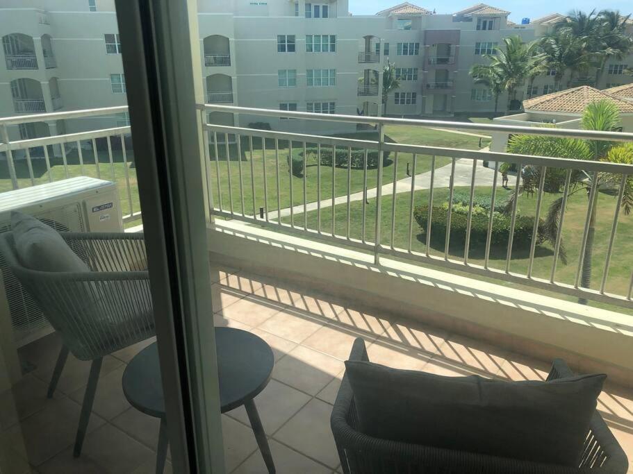Haudimar Ph Beachfront Apt 4Br/3Bath Isabela Buitenkant foto
