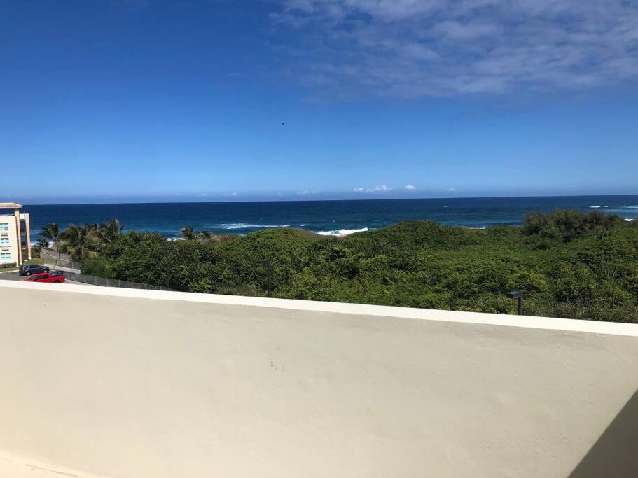 Haudimar Ph Beachfront Apt 4Br/3Bath Isabela Buitenkant foto
